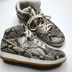 Nike Air Pythons Hi Top Shoes